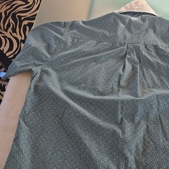 Cinch Teal Patterned Button Down Shirt - Picture 12 of 12